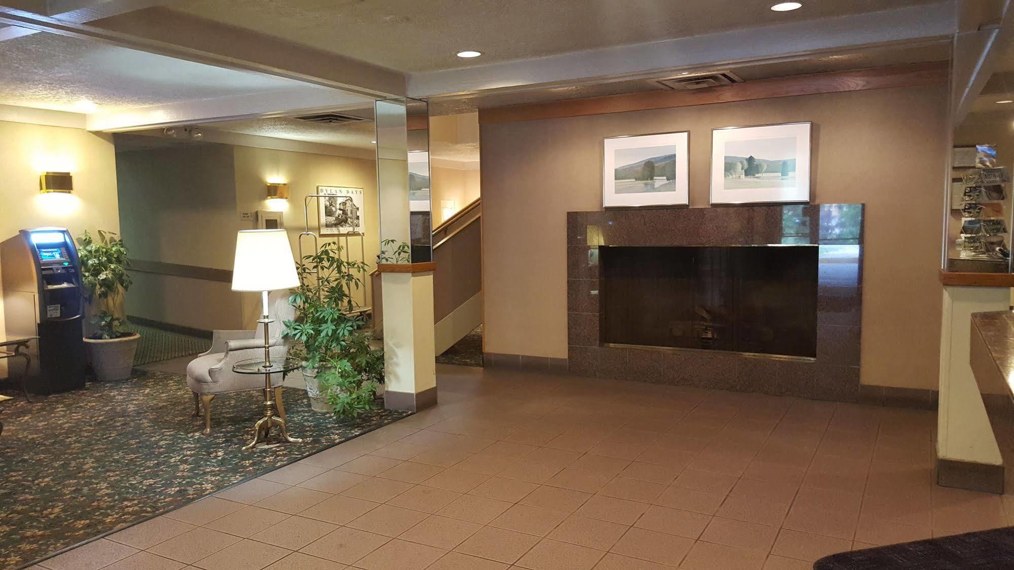 Hibbing Park Hotel Exterior foto